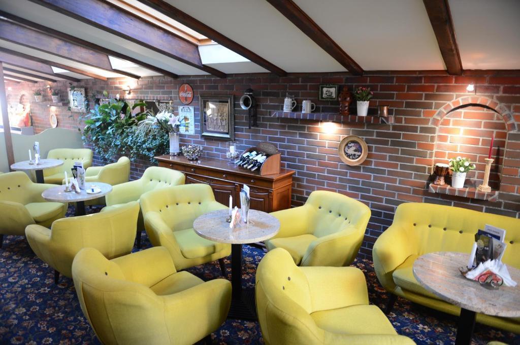 Dworek Morski Spa & Wellness Mielno  Buitenkant foto